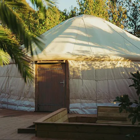 Yourte Jardin Tropicale Piscine - Quatre Murs Et Un Toit Luxusní stan *